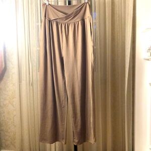 New WO Tags Wide Leg Size 2XL Eith Pockets Yoga Pants